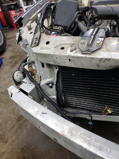 Auto Repair Shop «Kings Korner Auto Sales», reviews and photos, 1638 County Hwy 10, Spring Lake Park, MN 55432, USA