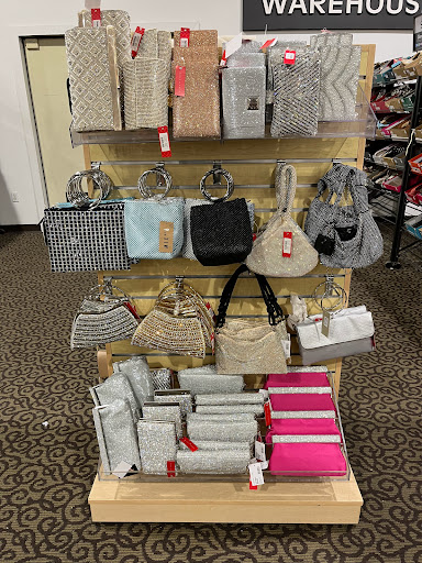 Shoe Store «DSW Designer Shoe Warehouse», reviews and photos, 375 E Altamonte Dr, Altamonte Springs, FL 32701, USA