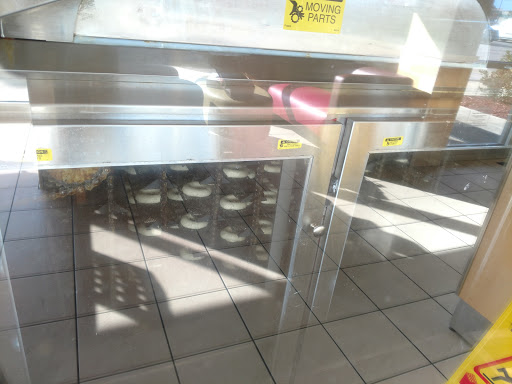 Bakery «Krispy Kreme Doughnuts», reviews and photos, 504 E Meighan Blvd, Gadsden, AL 35903, USA