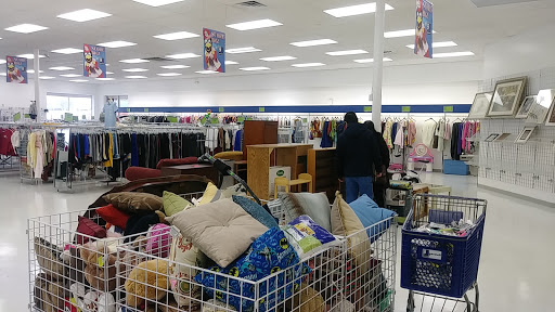 Thrift Store «Goodwill Retail Store of Chesterfield – Forum Center», reviews and photos, 11 Forum Shopping Center, Chesterfield, MO 63017, USA