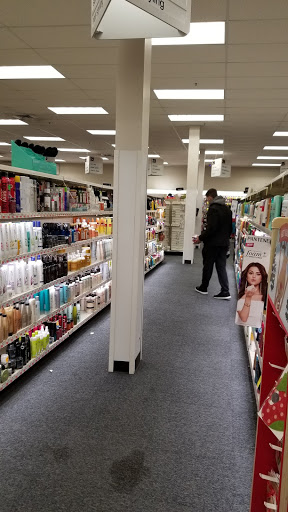 Drug Store «CVS», reviews and photos, 31-01 Ditmars Blvd, Astoria, NY 11105, USA