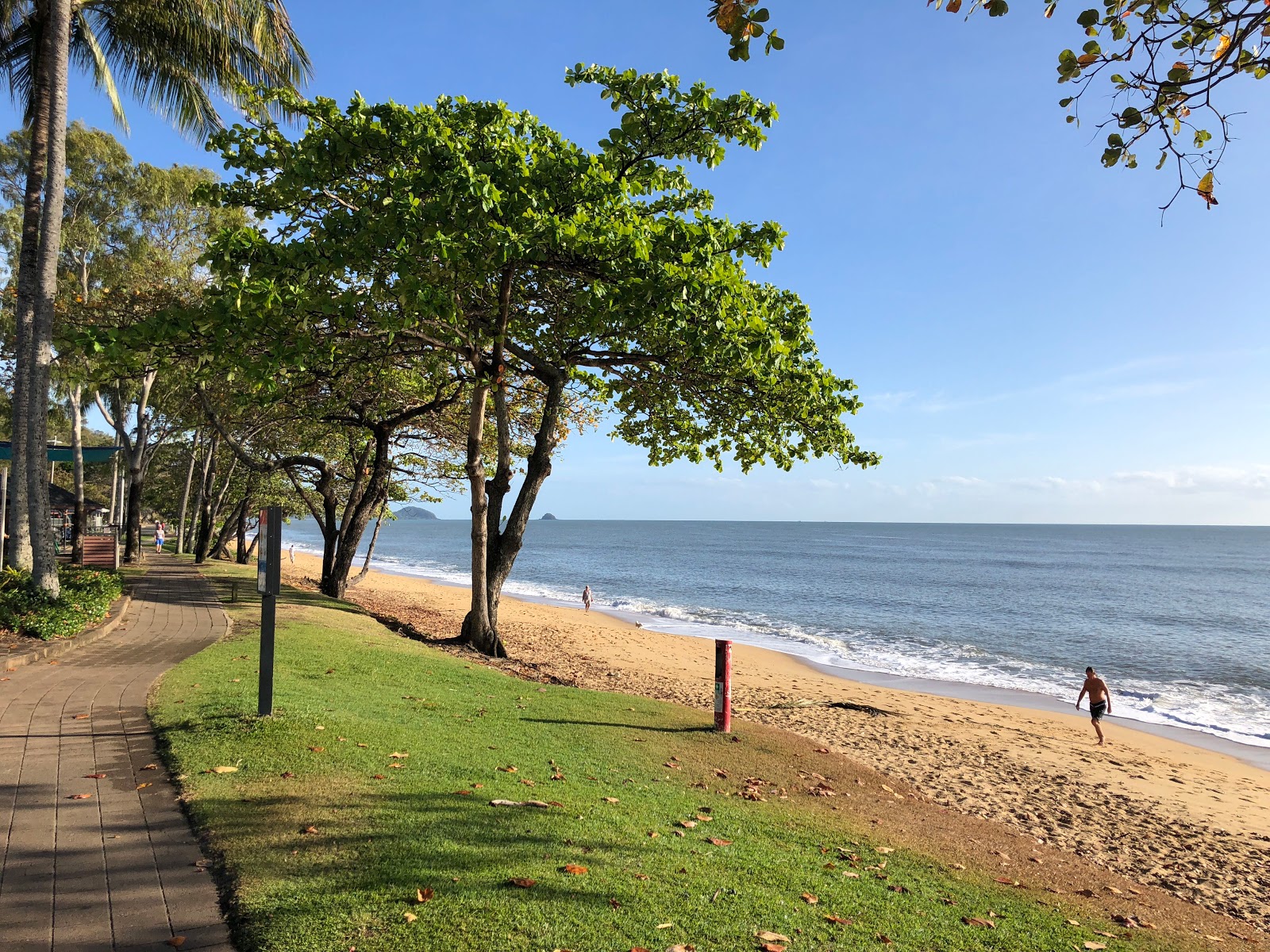 Photo de Trinity Beach et le règlement