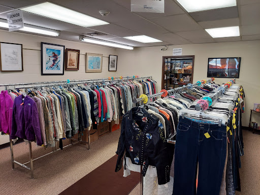 Thrift Store «Ort Resale Store», reviews and photos, 800 Central Ave, Highland Park, IL 60035, USA