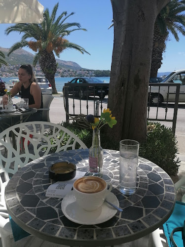 Caffe Porco Rosso