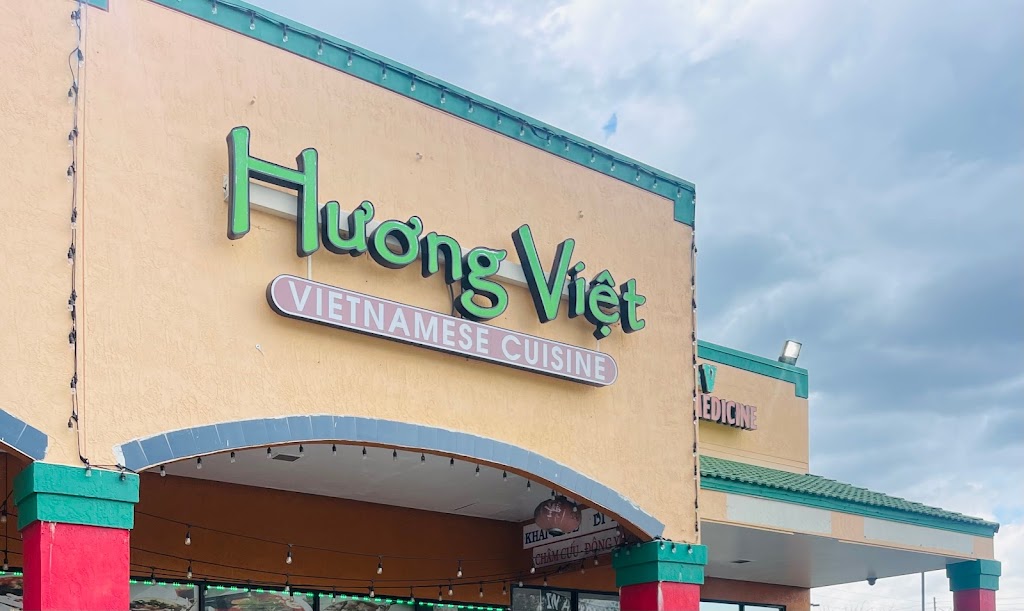 Huong Viet Vietnamese Restaurant 32808
