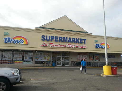 Grocery Store «Bravo Supermarkets», reviews and photos, 174 Wheeler Rd, Central Islip, NY 11722, USA
