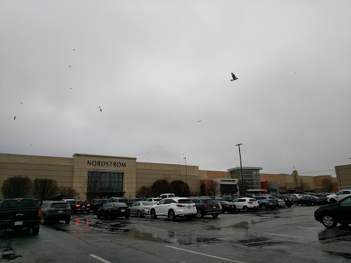 Department Store «Nordstrom Northshore», reviews and photos, 210 Andover St, Peabody, MA 01960, USA