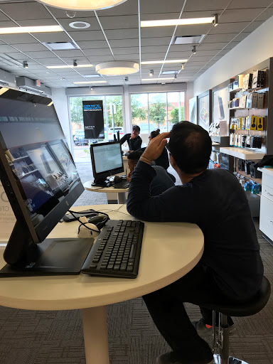 Cell Phone Store «AT&T Authorized Retailer», reviews and photos, 7725 W 33rd Ave, Hialeah Gardens, FL 33018, USA