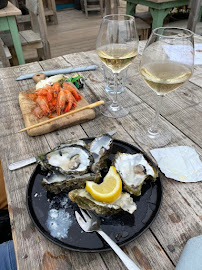 Plats et boissons du Bar-restaurant à huîtres La Cabane De Cacanio à Lège-Cap-Ferret - n°11