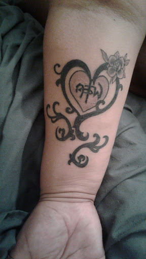 Tattoo Shop «PMA Tattoo», reviews and photos, 114 W Orangeburg Ave, Modesto, CA 95350, USA