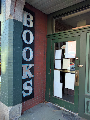 Used Book Store «Yes Books», reviews and photos, 589 Congress St, Portland, ME 04101, USA