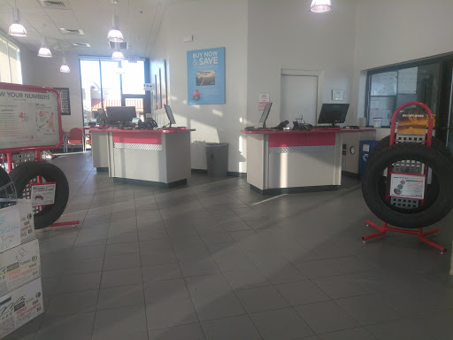 Tire Shop «Discount Tire Store - Roanoke, TX», reviews and photos, 1330 US-377, Roanoke, TX 76262, USA