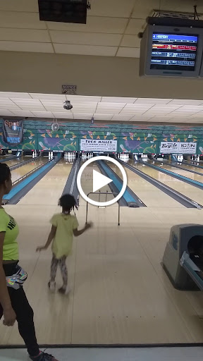 Bowling Alley «Wayne Bowling & Recreation», reviews and photos, 36900 Michigan Ave, Wayne, MI 48184, USA