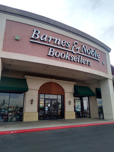 Book Store «Barnes & Noble», reviews and photos, 2191 N Rainbow Blvd, Las Vegas, NV 89108, USA