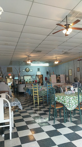 Coffee Shop «The Spot», reviews and photos, 101 Gault Ave N, Fort Payne, AL 35967, USA