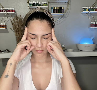 Tania de Luna Yoga Facial y Aromaterapia
