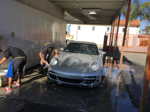 JN car wash en Eagle Rock