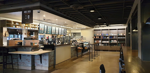 Starbucks, 1552 Rosecrans St, San Diego, CA 92106, USA, 