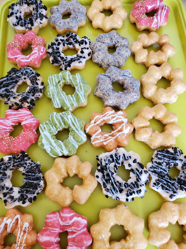Donut Shop «Pk Donuts», reviews and photos, 602 S Brea Blvd, Brea, CA 92821, USA