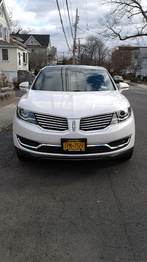 Lincoln Mercury Dealer «White Plains Lincoln», reviews and photos, 25 West Post Road, White Plains, NY 10606, USA
