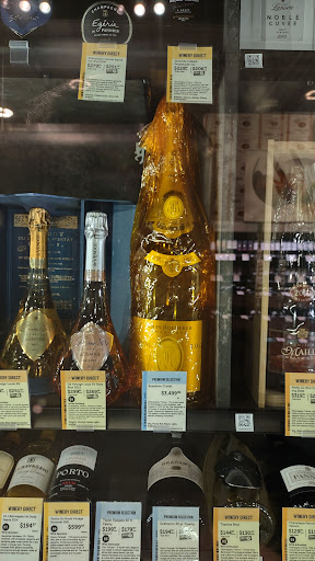 Wine Store «Total Wine & More», reviews and photos, 7400 Carson Blvd, Long Beach, CA 90808, USA