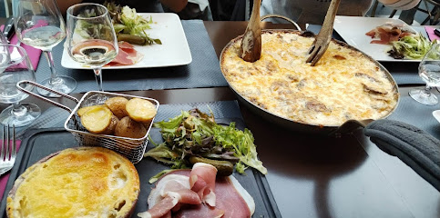 Restaurant Le Dôme - ctre jaude, 18 Rue d,Allagnat, 63000 Clermont-Ferrand, France