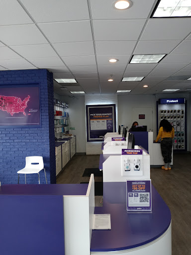 Cell Phone Store «MetroPCS Corporate Store», reviews and photos, 7172 Amador Plaza Rd, Dublin, CA 94568, USA