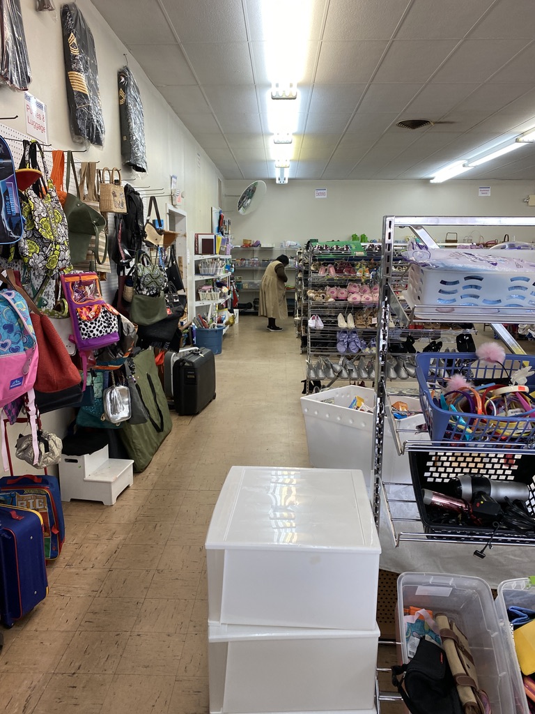 Goodwill Athens, AL 35611 Location, Reviews, Hours and Information.