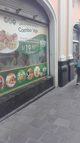 Opinii despre Chicken Palace în Arequipa - Restaurante