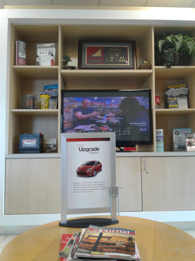 Toyota Dealer «Toyota of Slidell», reviews and photos, 300 E Howze Beach Rd, Slidell, LA 70461, USA