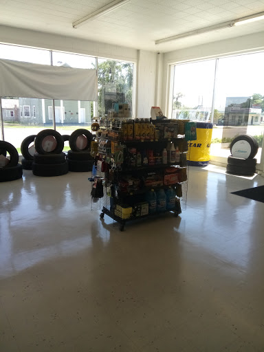 Car Repair and Maintenance «Pep Boys Auto Service & Tire», reviews and photos, 1314 W Main St, Leesburg, FL 34748, USA