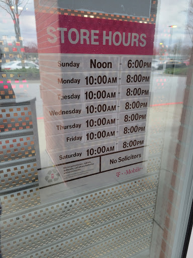 Cell Phone Store «T-Mobile», reviews and photos, 100 Promenade Pkwy A, Fayetteville, GA 30214, USA