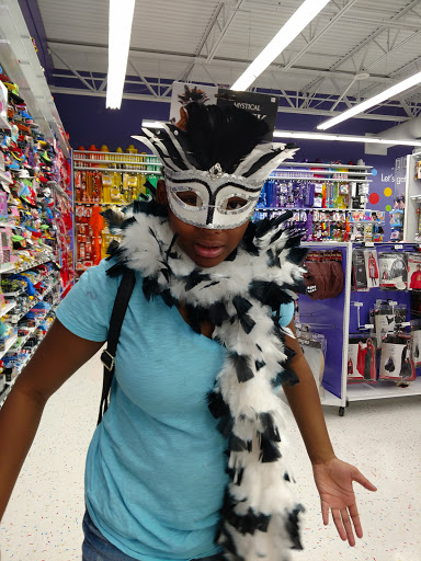 Party Store «Party City», reviews and photos, 23269 Eureka Road,Taylor Media Play, Taylor, MI 48180, USA