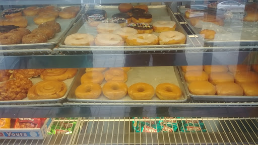 Donut Shop «Fresh Donuts», reviews and photos, 3914 Lancaster Ave, Philadelphia, PA 19104, USA