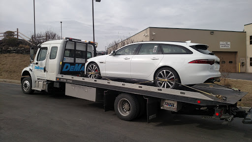 Car Dealer «Jaguar Land Rover Hunt Valley», reviews and photos, 10260 York Rd, Cockeysville, MD 21030, USA