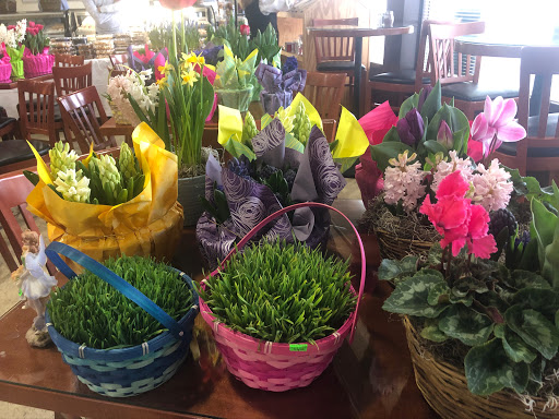 Fresh Food Market «Shiraz Market», reviews and photos, 8486 Tyco Rd, Vienna, VA 22182, USA