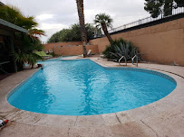 Deep N Clean Pool Services - Photo 3 - Car repair in , Sunrise Manor