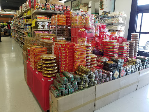 Asian Grocery Store «Viet Hoa Food Market», reviews and photos, 40 N Cleveland St, Memphis, TN 38104, USA