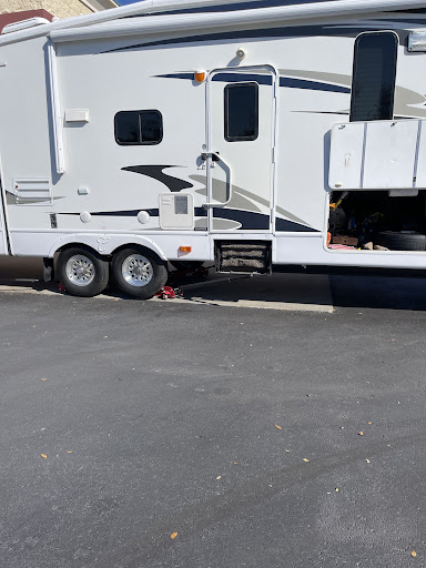 Tire Shop «Discount Tire Store - Lakeland, FL», reviews and photos, 6975 US Hwy 98 N, Lakeland, FL 33809, USA