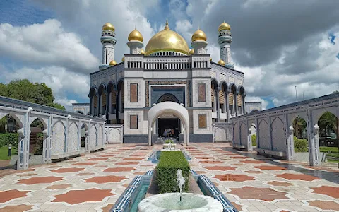 Jame' Asr Hassanil Bolkiah Mosque image