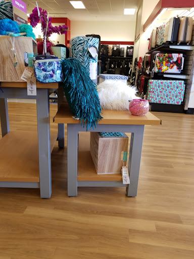 Department Store «T.J. Maxx», reviews and photos, 4 Plaistow Rd, Plaistow, NH 03865, USA