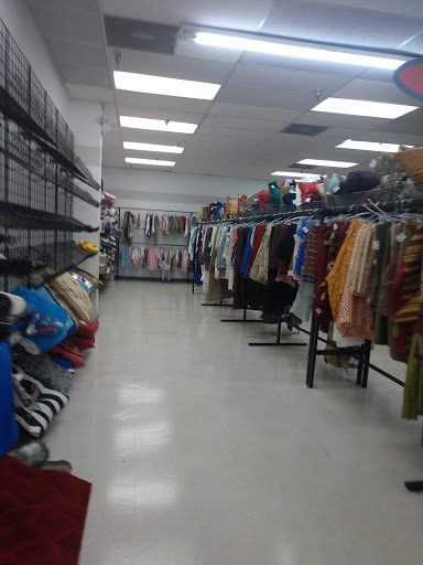 Thrift Store «Texas Thrift Store», reviews and photos, 1105 W Pipeline Rd, Hurst, TX 76053, USA