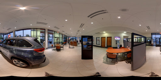 Toyota Dealer «Dick Hannah Toyota», reviews and photos, 2632 Coweeman Park Dr, Kelso, WA 98626, USA