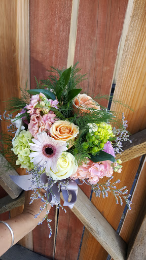 Florist «Cool Florist and Gifts», reviews and photos, 2968 CA-49 i, Cool, CA 95614, USA