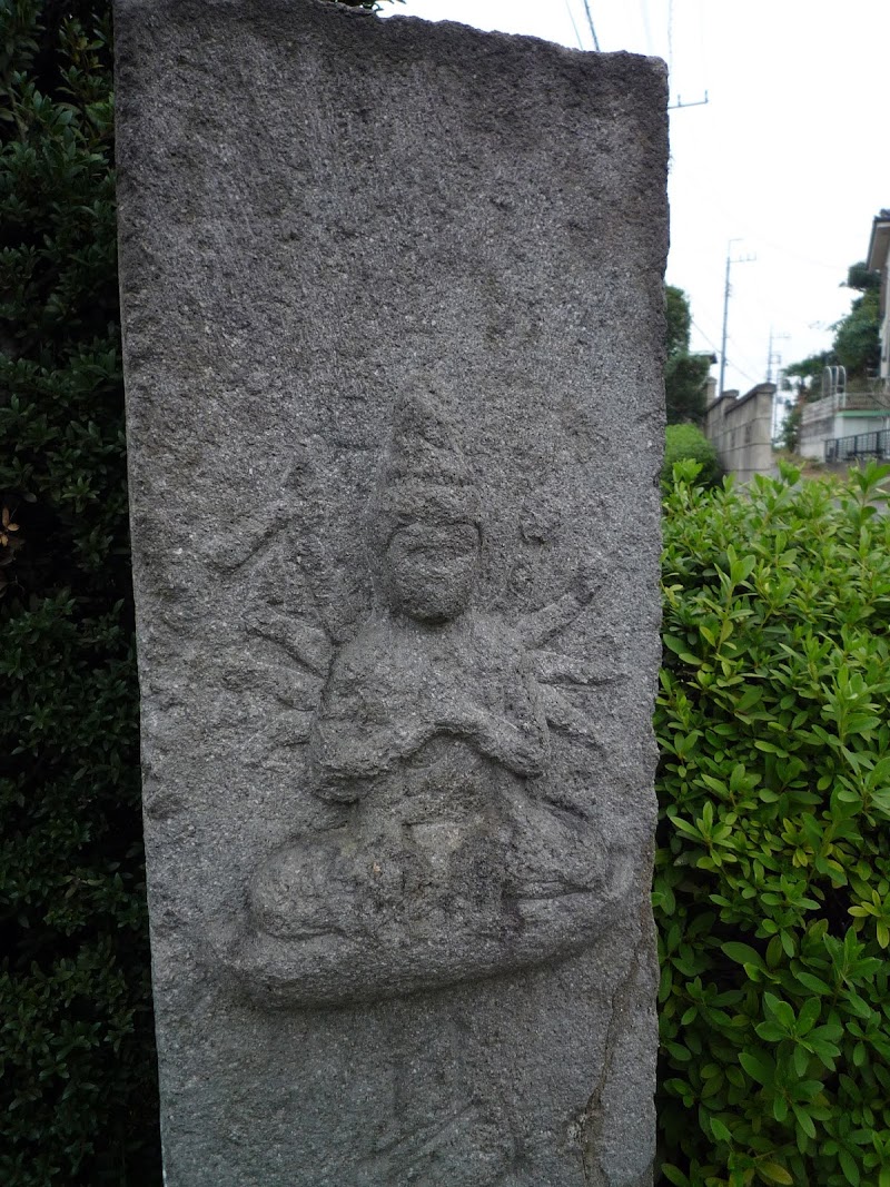 表慈恩寺 辻の道祖神さん