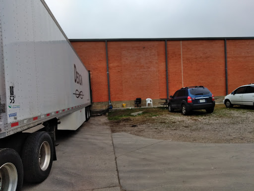 Building Materials Store «Seconds & Surplus Building Materials», reviews and photos, 909 Regal Row, Dallas, TX 75247, USA