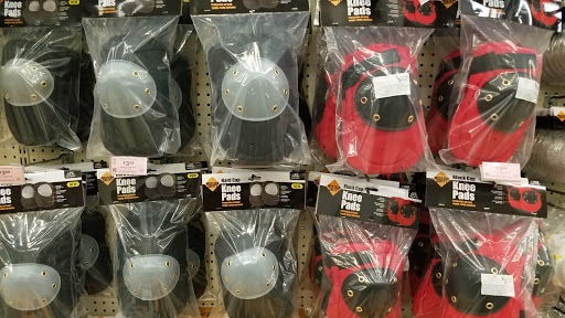 Hardware Store «Harbor Freight Tools», reviews and photos, 4675 Portland Rd NE #170, Salem, OR 97305, USA