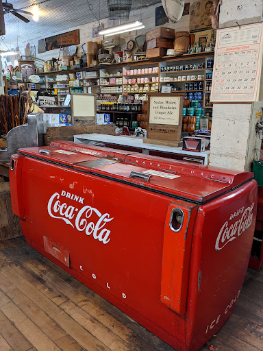 General Store «Original Mast General Store», reviews and photos, 3565 NC-194, Sugar Grove, NC 28679, USA