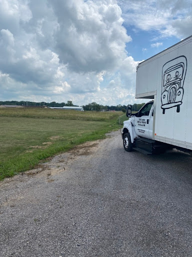 Moving and Storage Service «Two Men and a Truck», reviews and photos, 3515 Lakeshore Dr, St Joseph, MI 49085, USA