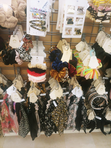 Department Store «Marshalls», reviews and photos, 8483 Grand River Ave, Brighton, MI 48116, USA